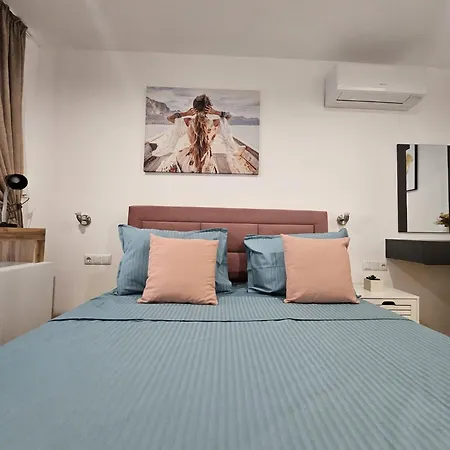 Sea Garden Luxury * Warna