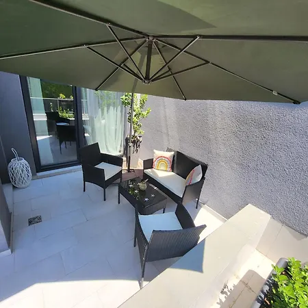 Sea Garden Luxury Apartament *