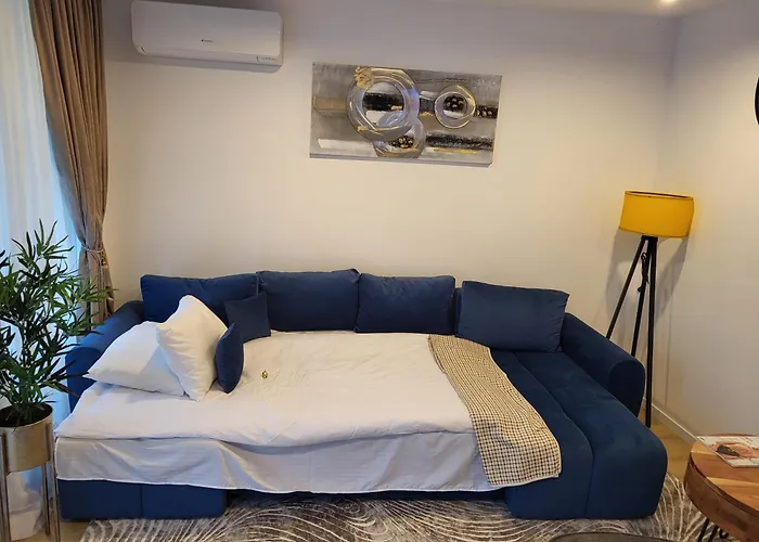 شقة Sea Garden Luxury فارنا